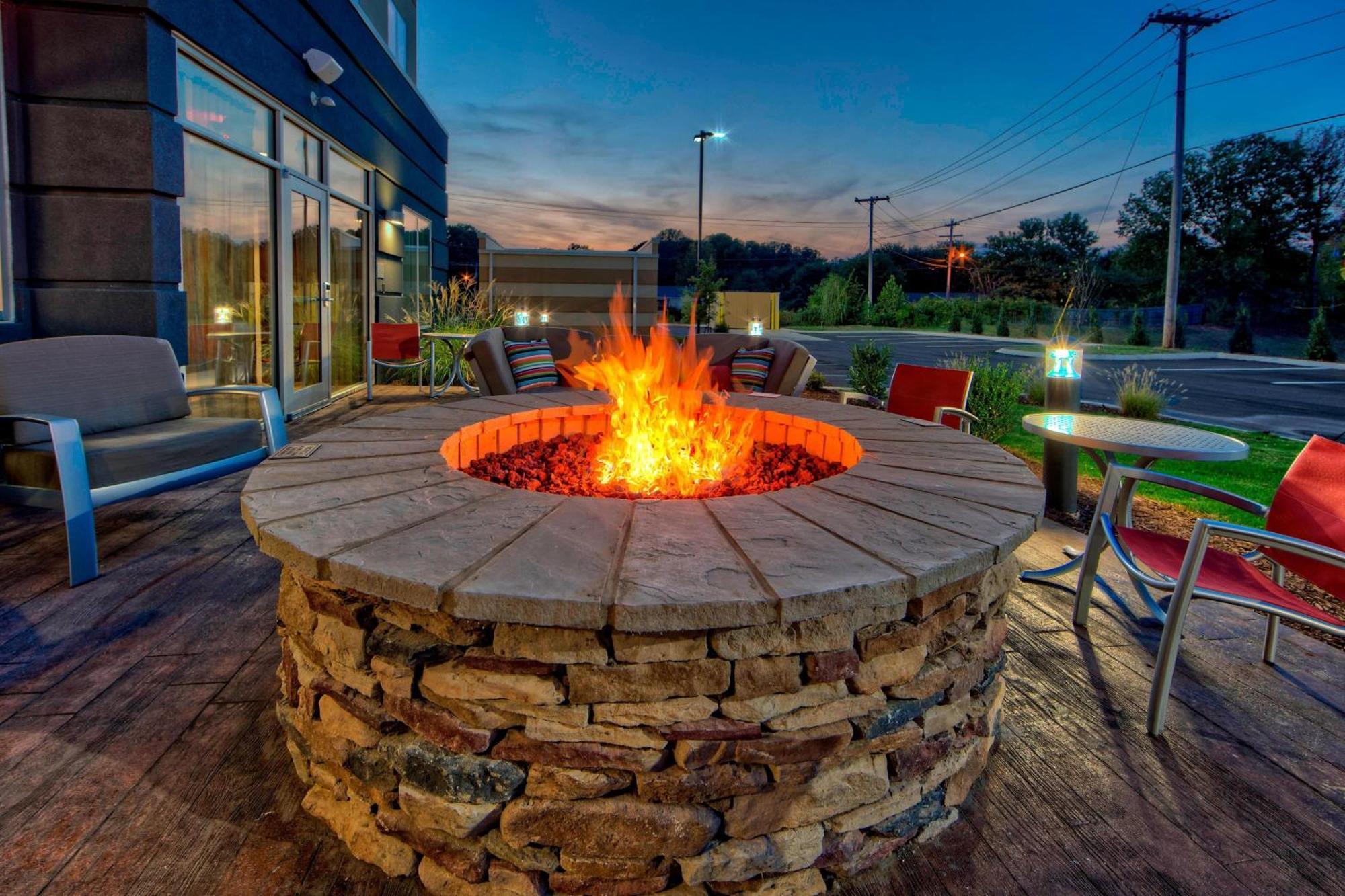 Fairfield Inn & Suites By Marriott Jackson Luaran gambar